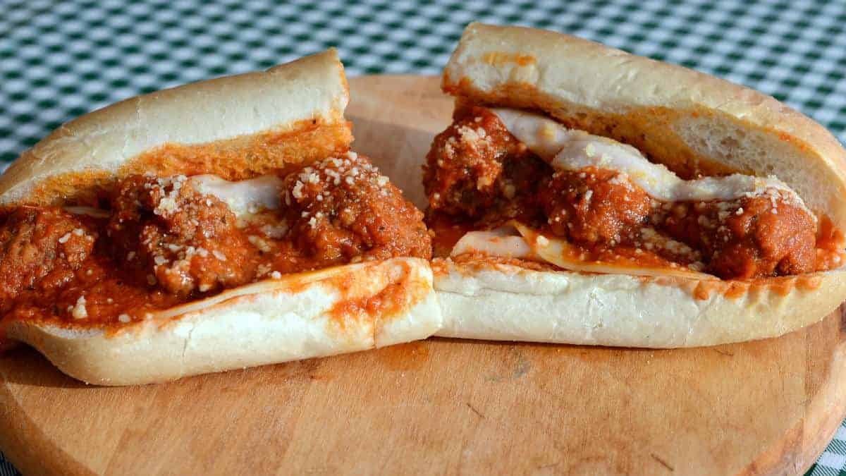 Sandwich Special: Meatball Sub